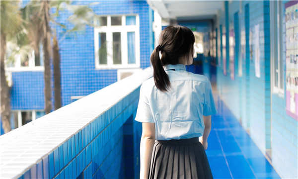 大通如何找到一个可以帮助我生孩子的女人？